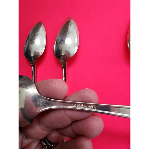 Oneida Silver Milady  Tablespoon Serving Spoon 1940 Community Plate 7 1/2" - Picture 3 of 3